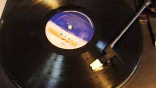 The Supremes - Shake Me, Wake Me (When It's Over)