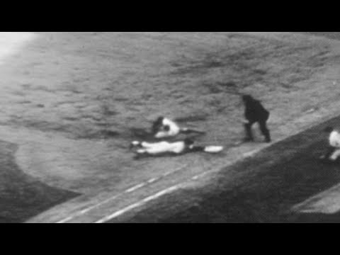 1960 WS Gm7: Mantle evades tag, Yankees tie it late