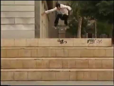 Andrew Reynolds shifty flip over big four in Barcelona
