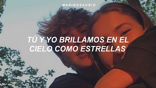 LA YOUNG - Como Estrellas (Letra) | yo sé que algún día nos volveremos a ver ✨