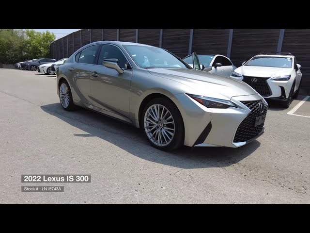 2022 Lexus IS 300 in Cars & Trucks in City of Toronto