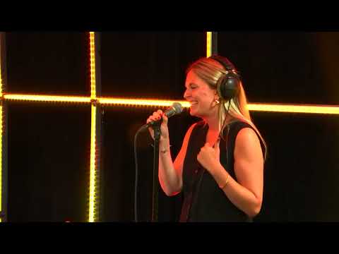 Quentyn, Louise Rademakers - Someone New vs Something To Say | Live at 3FM / 3voor12 Radio (Preview)