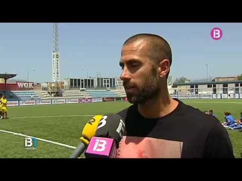 El porter Oinatz Aulestia, estrella al campus de l’Atlètic Balears