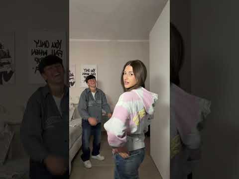Nessun ragazzo è stato incastrato per fare questo video 😂💕