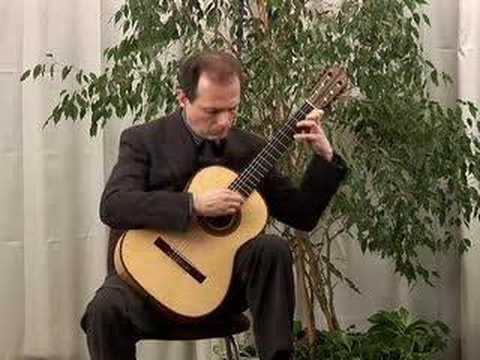 Stefano Grondona plays M. Llobet: El Mestre