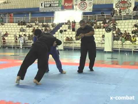 BRASILEIRO 2012 - Maurício Araújo x Luciano Cardoso by X-COMBAT