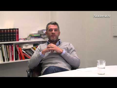 Executive Alexander Taiganidis: " Ein guter Texter versteht, wie der Kunde sein Geld verdient!"