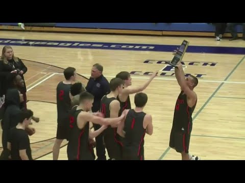 Indiana Tech wins WHAC men's basketball tournament title on 2/26/19