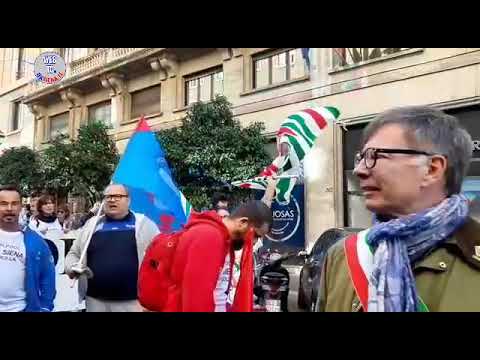 Manifestazione nazionale Whirlpool a Roma: presenti i lavoratori senesi insieme a Luigi De Mossi
