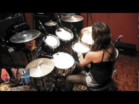 Drum solo - Hit like a girl 2012 (Illari Arbe)