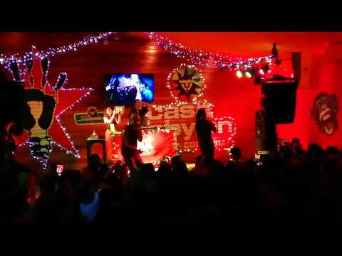 Profetas - Apretaito - en vivo en Casa babylon