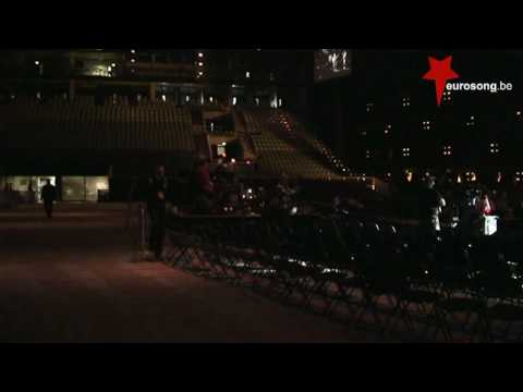 Oslo 2010 Eurovision (De zaal - Telenor Arena).mpg