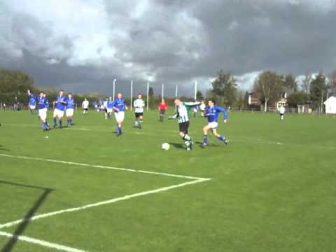 Gerjan mist een opgelegde kans (8 oktober 2011) Tricht A1