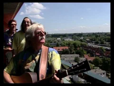 The Amazing Stroopwafels Welkom in Overschie.mp4