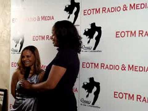 Ebony Evans Interviewed on Red Carpet