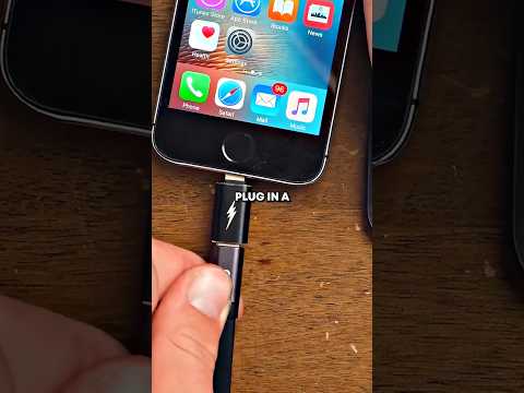 MKBHD On iPhones Charging Each Other 🔌 @Waveform