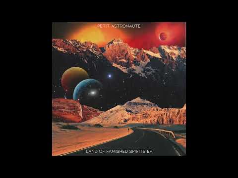 Indefinite Pitch premieres. Petit Astronaute - A Curved Blade (Dycide Remix) [Space Textures]