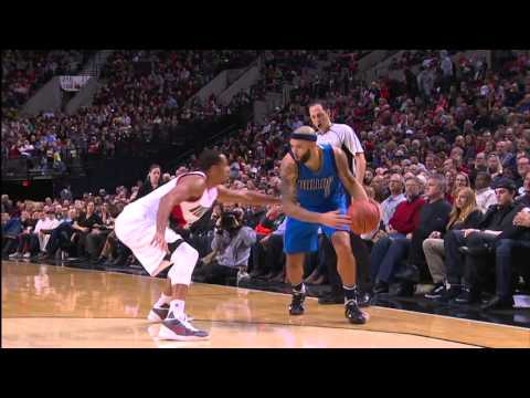 Deron Williams Drops Season-High 30 Points on Portland