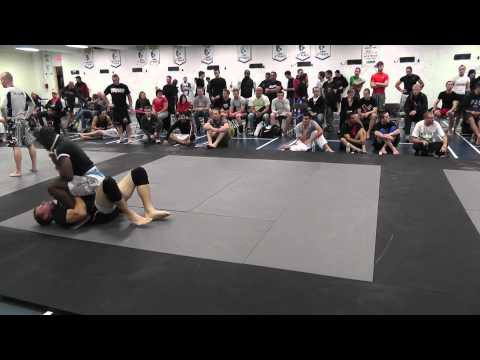 Mistral Gedeon vs Régis Imbeault - Montreal Grappling Grand Prix - Div II -200 - Round Robin