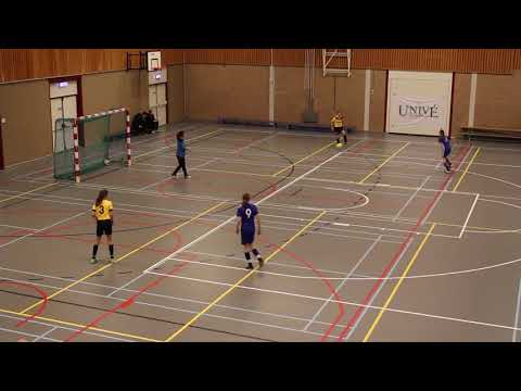 DIA Meidenacademie MO16-1 - KTP Nieuw Roden MO16