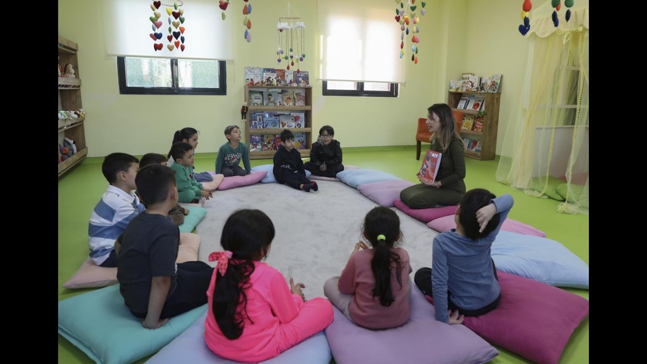 MERSİN BÜYÜKŞEHİR’İN TOROSLAR ÇOCUK KAMPÜSÜ’NDE ÇOCUKLAR ‘MASAL VE DRAMA ATÖLYESİ’ İLE KENDİNİ KEŞFE