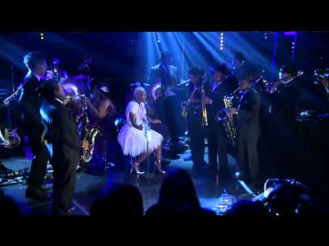Liv Warfield performs 'Soul Lifted' on Arsenio Hall