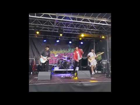 Hot Space - Somebody to Love (Queen Cover)