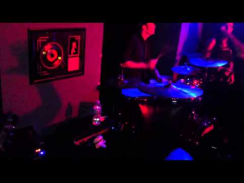 GROOVE SHIFT - live @ The Joynt