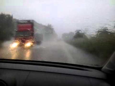 Driving in the rain. De Gijón a Açailandia