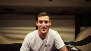 Winston (Parkway Drive) talks about the Never Say Die! Tour and Avocado Booking