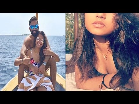 download lagu mp3 mp4 Deepika Pallikal Photos, download lagu Deepika Pallikal Photos gratis, unduh video klip Deepika Pallikal Photos