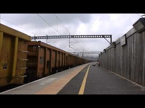 HD DRS 57004 57012 power past tamworth on 6d88 carlisle-mountstorell 24/4/14