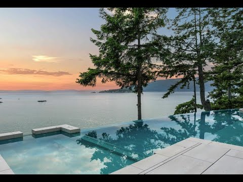 TIMELESS WATERFRONT HOME! - 5225 Gulf Place, West Vancouver - The Partners Real Estate - Derek Grech