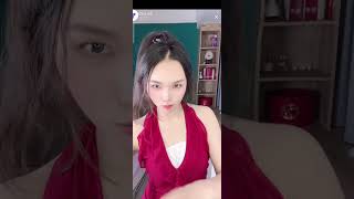 Download lagu cute chinese girl fun on bigo live mp3