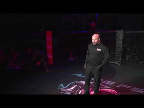 Free Fight Friday: Torrez Finney vs. Andre Johnson (Aries Fight Series 1, 10/30/21)