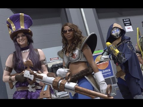Crazy Cosplay in 60 Seconds from SXSW - IGN Access