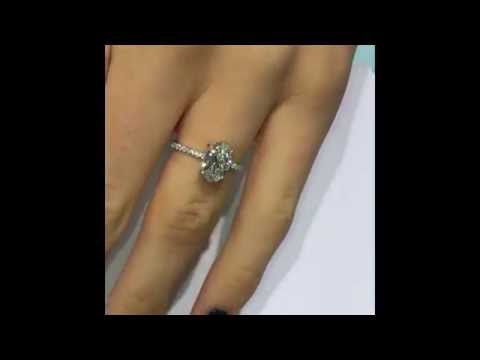 1.50 carat Oval Diamond Engagement Ring