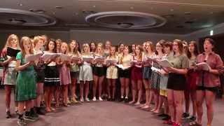 Det Norske Jentekor og Prøysenfest: Den første løvetann