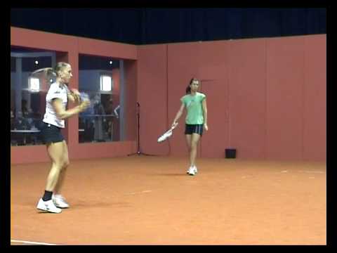 Julia Schruff & Tsvetana Pironkova Stuttgart 2010 practice