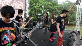 Download lagu Cahaya Bidadari Live At Bumi Perkemahan Ragunan Jakarta #Ghotic Blackfest mp3 Download lagu Cahaya Bidadari Live At Bumi Perkemahan Ragunan Jakarta #Ghotic Blackfest mp3