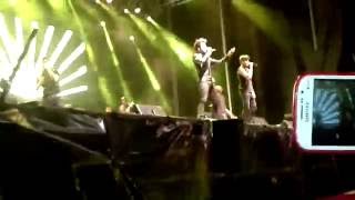 Auryn - Just A Little Bit + Make My Day (Ghost Tour Zaragoza)