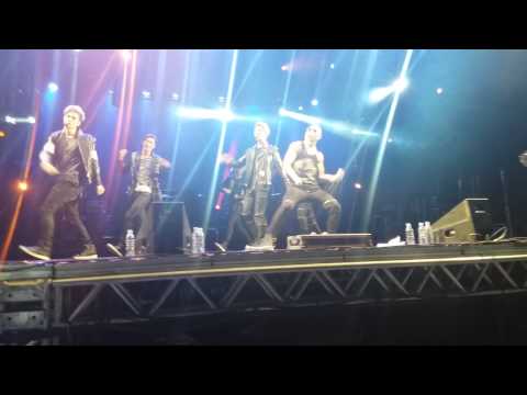 150711 CROSS GENE - Sky High  (at Anime Friends in Brazil)