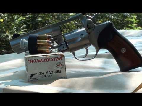 Winchester Silvertip .357 Magnum VS .40 S\u0026W Ballistic Test