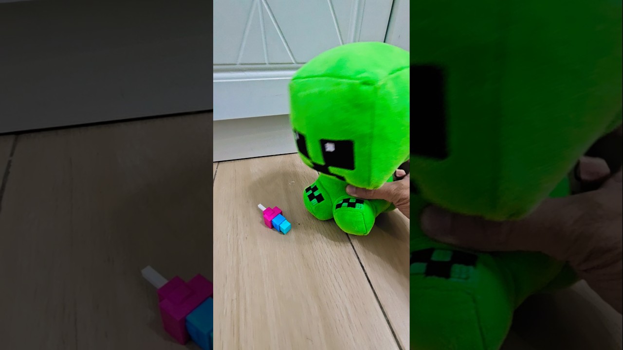 Minecraft Creeper eating Grow a Garden pets and candy 😱 #minecraft #roblox #growagarden #plushies