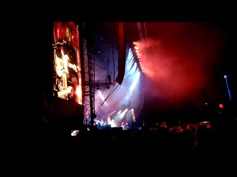 Foo Fighters Milton Keynes 5th September 2015 Breakout Dave Grohl