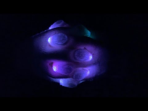 Lofi Giving You a Lightshow to Relaxing Music ✨ Gloving ASMR