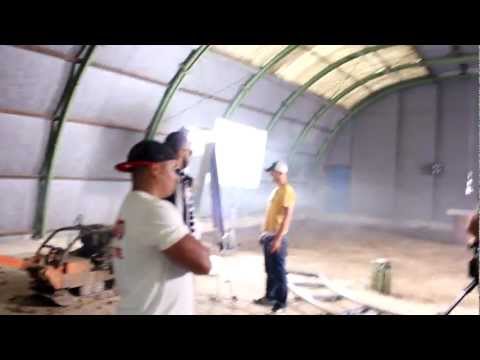 Silla beim Videodreh mit deutschrap-news.tv