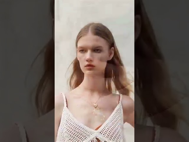 Vídeo relacionado con Mikovivi Collar Deportivo Mujer, Joyería Ajustable Regalo Collar Colgante Corazón Oro para Amante del Deporte Accesorio de Equipo (Fútbol)