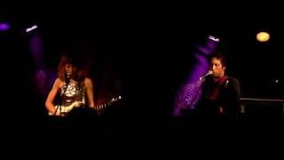 Joan as Police Woman - Hard White Wall (La Fábrica de Chocolate 2008)