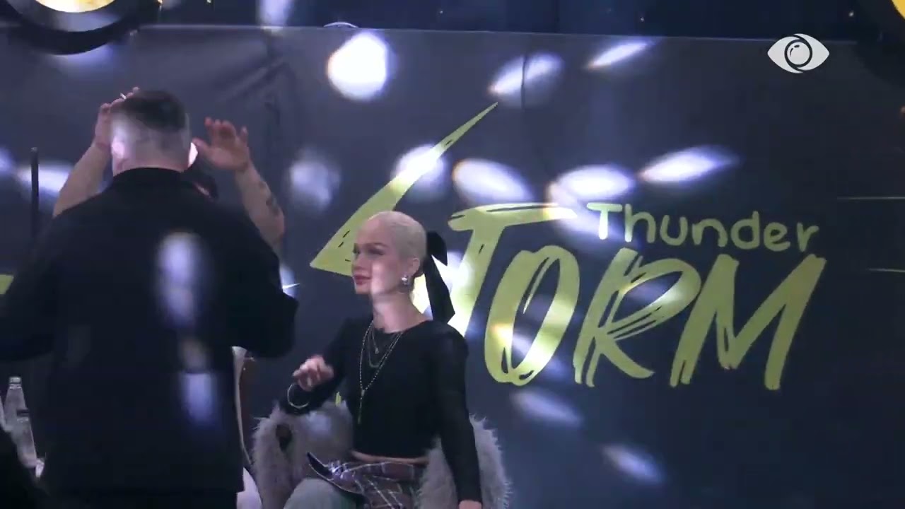 Atmosferë fantastike/ Gjesti dhe Laerti ndezin skenën me kërcimin e tyre